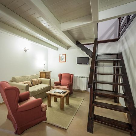 Hostal Pazo De Lemaio Laracha Exterior foto